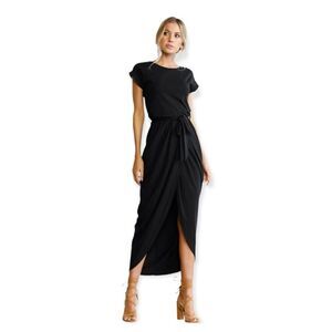 🔃Black Short Sleeve Front Split Midi Dress